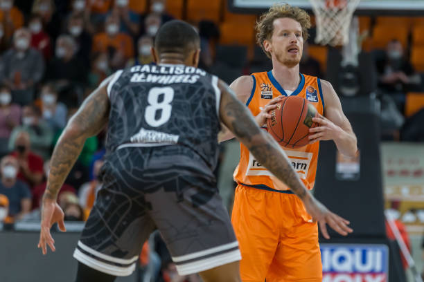 经历了去年 经历了去年