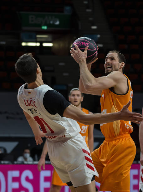 员累计达到 员累计达到